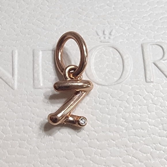 Pandora Letter z Script Alphabet Dangle Charm - Picture 4 of 6